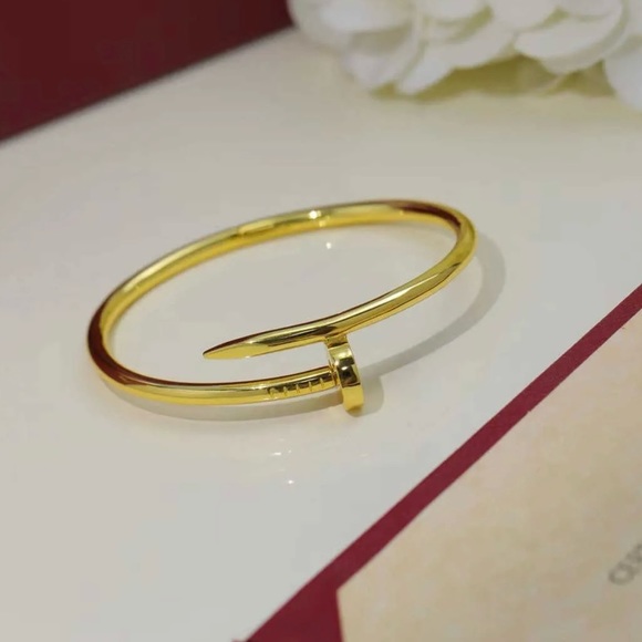 NEW Nail Cuff Bangle Bracelet in Gold - Picture 9 of 9